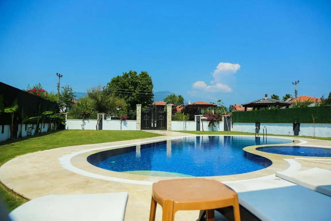 Villa Kaan Ortaca  Turcia